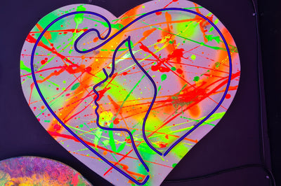 UV Heart Face Neon Artwork